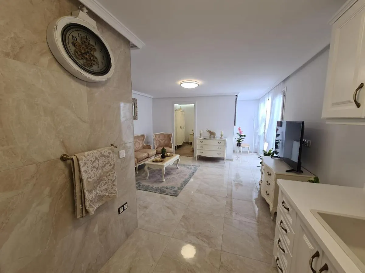 Retro 1 Bedroom Apartment Chayofa 0*,